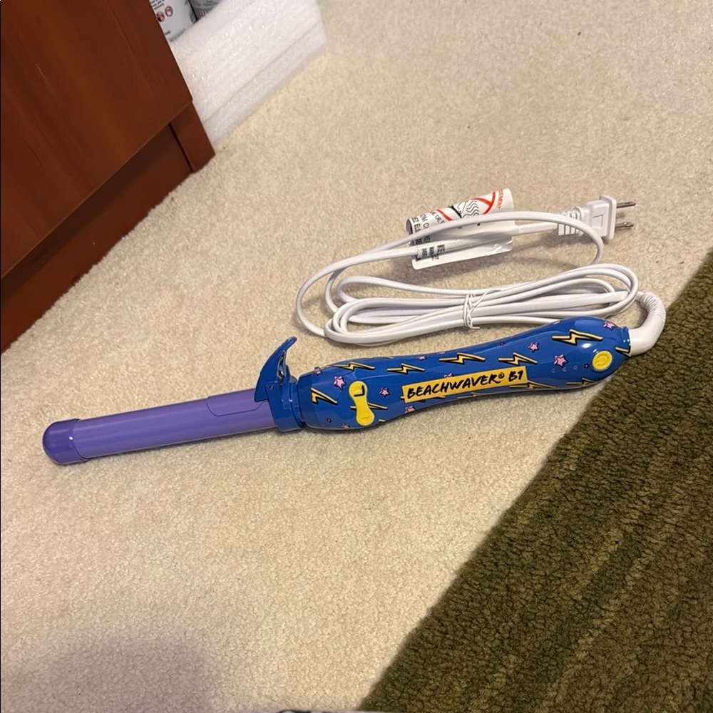 Beachwaver B1 Blue and Purple Curling Iron